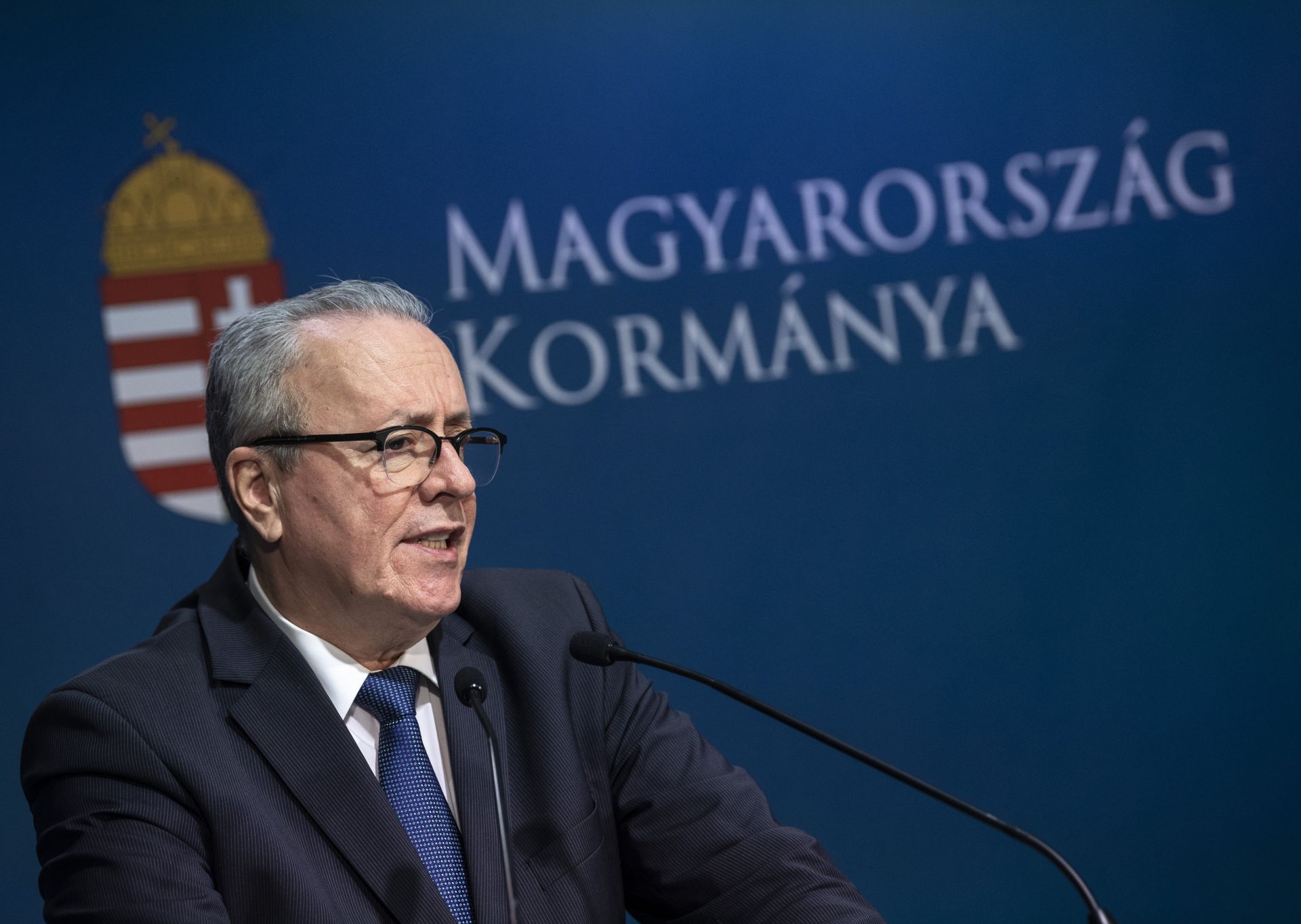 Az EP-ben sokadszor tűznek napirendre olyan kérdéseket, amelyek egy része kitaláció, más része eltúlzott